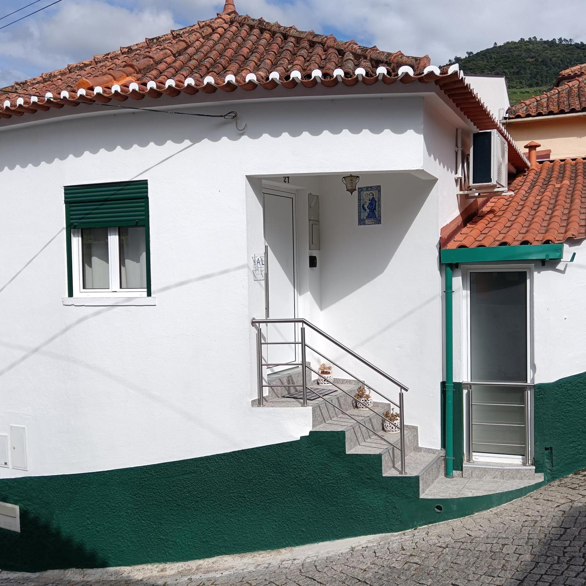 Casa Fonte Do Meio 弗格萨 外观 照片